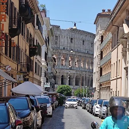 150 M Dal Colosseo - Appartamento Minerva Rome Exterior photo